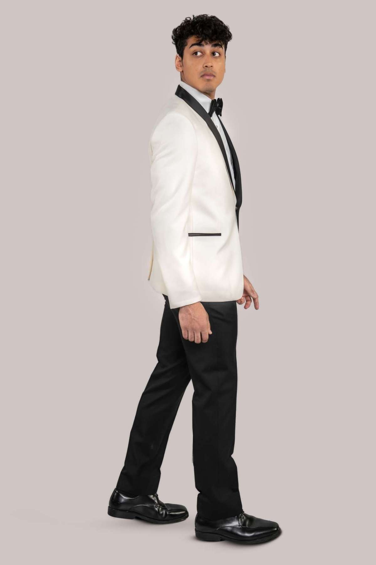 Ivory Tuxedo With Shawl Collar for galas, elegant soirées and formalwear needs.